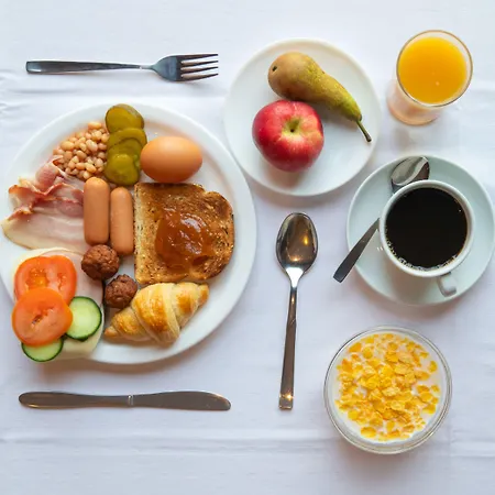 מלון Taehetorni 3*